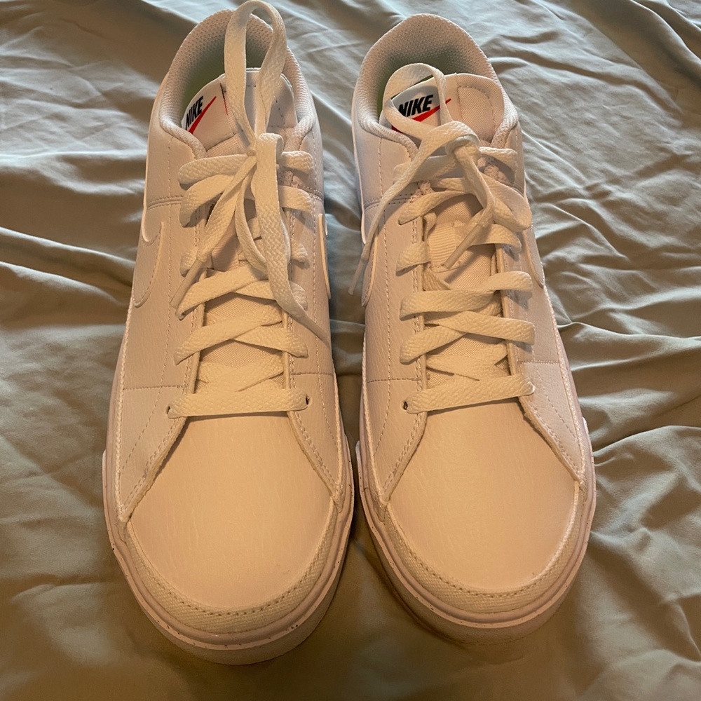 Nike Court Legacy Sneakers